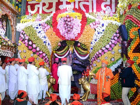 Details 81 Vaishno Devi Navratri Decoration Seven Edu Vn