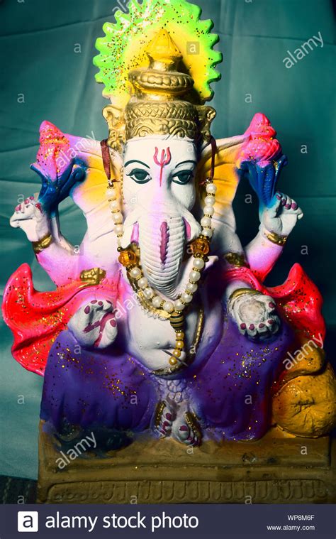 Lord Ganesha Hi Res Stock Photography And Images Alamy