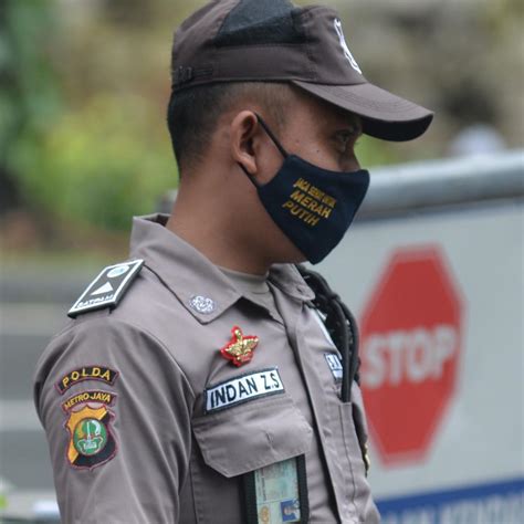 Warna Baju Polisi Lalu Lintas 58 Koleksi Gambar