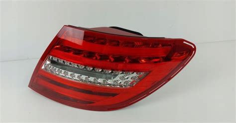 Mercedes C Klasa W204 Lampa Zadnja Desna ORIGINAL