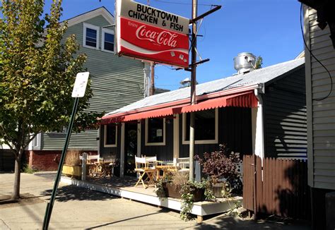 Bucktown On West Fountain - Providence Daily Dose