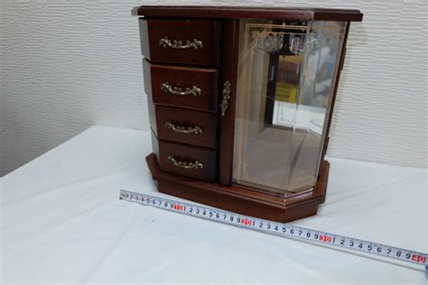 【やや傷や汚れあり】（813 H5 オルゴール付 ジュエリーボックス 木製 中古 アクセサリーケース 30x16x27cmの落札情報詳細