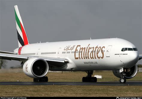 A6 EGQ Emirates Boeing 777 31HER Photo By Joe Heeney ID 374481