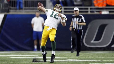 Watch Aaron Rodgerss Amazing ‘hail Mary Pass Aaron Rodgers Hail