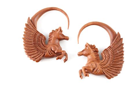 Pegasus Hangers Wooden Pegasus Plugs Pair A069 Two Feather Plugs