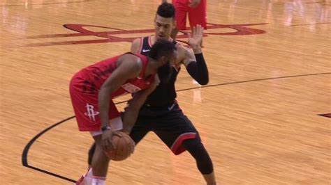 Harden Scores 35 In Rockets 121 119 Win Over Raptors