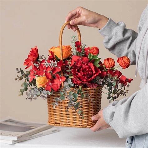 Round Weaving Rattan Basket With Handle