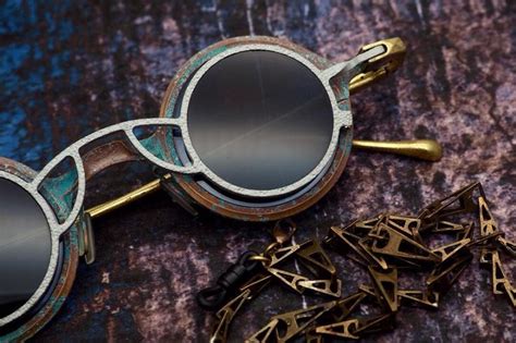 Pin By Michelle Robison On Cool Sunglasses Eyeglasses Cool Sunglasses