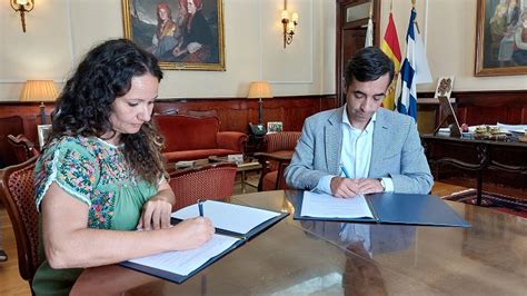 El Concello de Ferrol firma un convenio de colaboración con la