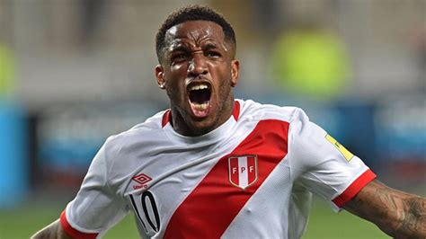 Jefferson Farfán Llegará A Los Entrenamientos De Perú Este Viernes Rpp Noticias