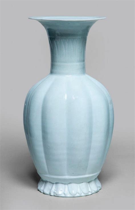 Rare Qingbai Lobed Vase Northern Song Dynasty Ceramics