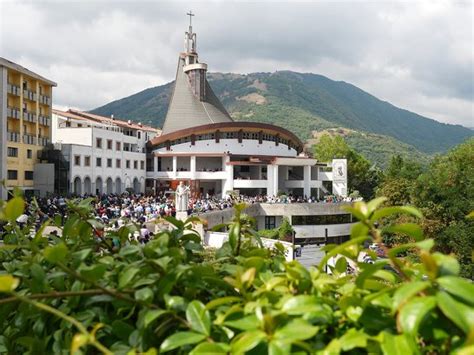 Santuario San Gerardo Maiella Avellino Live Webcam