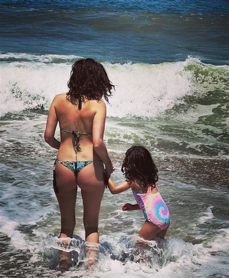 Las fotos más lindas de las vacaciones de Isabel Macedo y sus hijas en