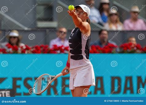 Madrid Spain April Tennis Match Between Iga Swiatek And