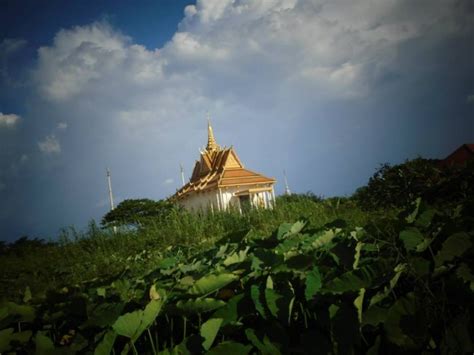 5 Best Spots for Hiking Trails in Cambodia