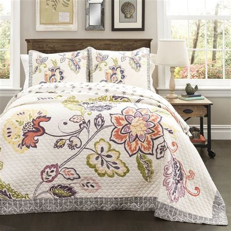 Lush Decor Aster 3 Piece Coral Navy King Quilt Set At