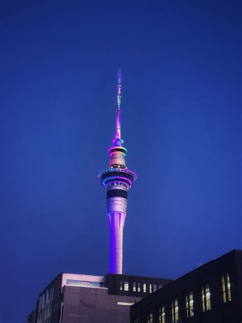 Sky Tower looking awesome last night : r/auckland