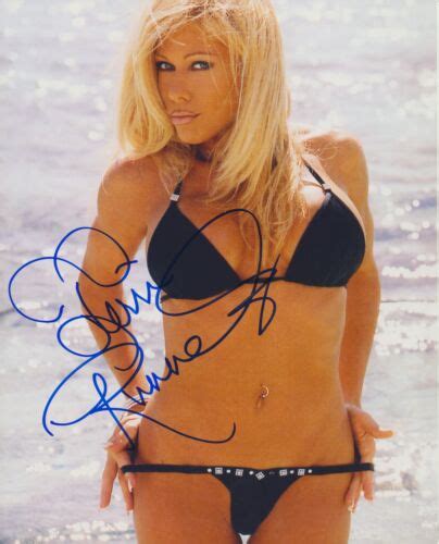 8 Hot Sexy Terri Runnels Bikini Pics