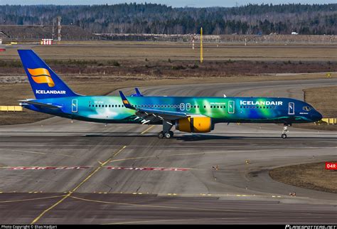 TF FIU Icelandair Boeing 757 256 WL Photo By Elias Hadjari ID 585791