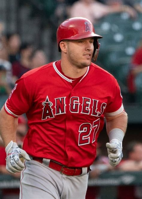 Mike Trout Height, Weight, Age, Spouse, Facts, Biography