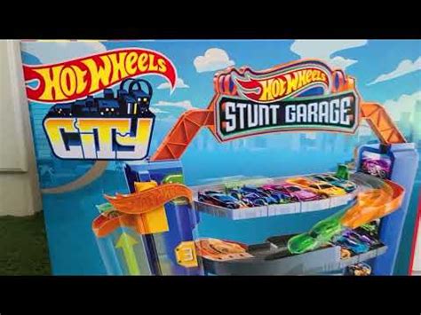 Mattel Hot Wheels City Stunt Garage Play Set Review YouTube