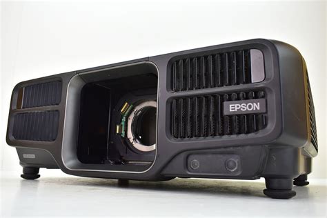 【傷や汚れあり】epson Eb L1505u ビジネス プロジェクター レンズなし エプソン Lcd Projector Mの落札情報