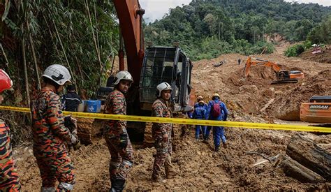 LAPOR LANGSUNG Tanah Runtuh Batang Kali Operasi SAR Tinggalkan Kesan