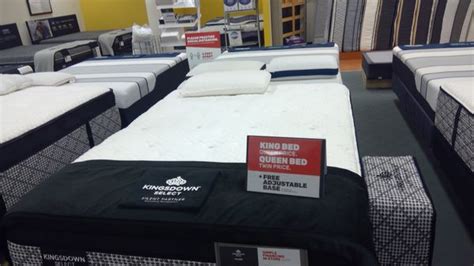 Mattress Firm Jefferson Village Highwoods Blvd Greensboro