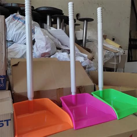 Cikrak Gagang Plastik Serokan Sampah Pengki Dustpan Sekrop Murah