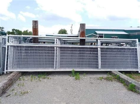 Australia Galvanized Rural Metal Farm Fence Gates For Sale