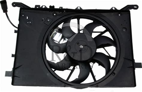 Radiator Fan Volvo S60 V70 S80 XC70 30645148