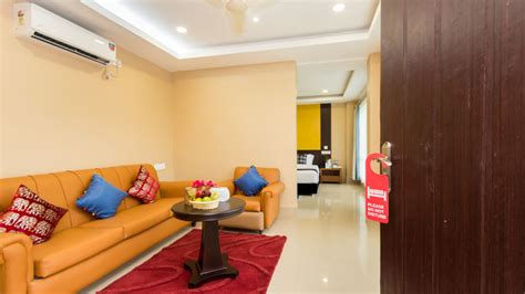 Suite With Sitting Room Central Courtyard Boutique Hotel Siliguri