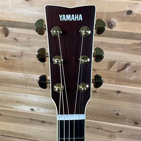 Yamaha LL16 Acoustic Guitar - Brown Sunburst - Huber Breese Music