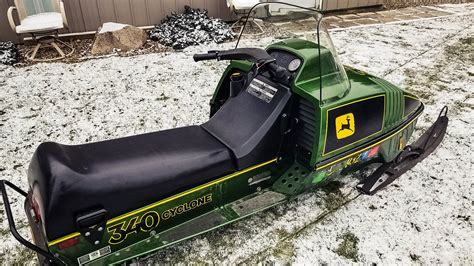 1976 John Deere 340 Cyclone - Dennis Kirk - Sled Build