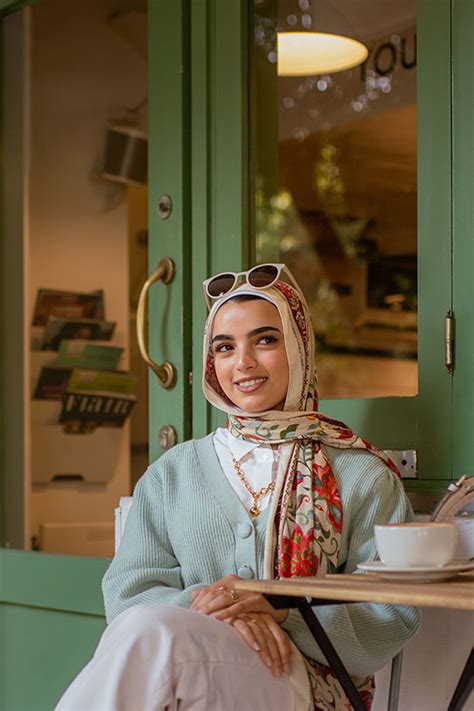 Different Hijab Styles For Round Faces