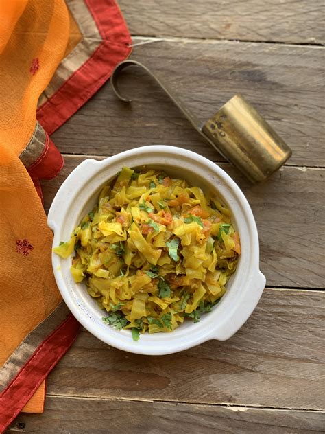 Patta Gobi Sabzi Recipe Cabbage Tomato Sabzi Incriediableindia