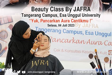 Universitas Esa Unggul Tangerang Selenggarakan Magnificence Class