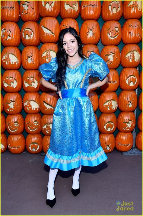 Jenna Ortega Isabela Moner In Real Life And More Step Out For Dream Halloween 2017 Photo