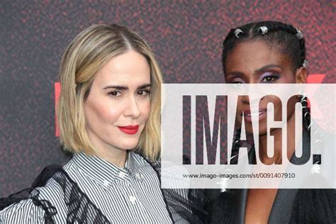 Sarah Paulson And Adina Porter The Two Actresses At The American