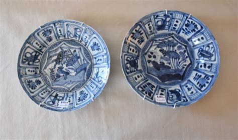 CHINE Deux Assiettes Creuses En Porcelaine Bleu Blanc Chine Kraak