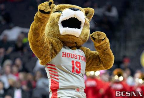 ECU Pirates Fall To The Nation's Top-Ranked Houston Cougars In The AAC ...