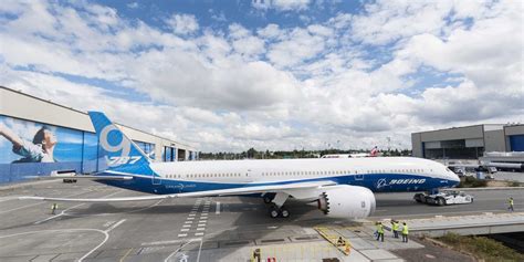 Boeing Finishes First Dreamliner 787-9 - Business Insider