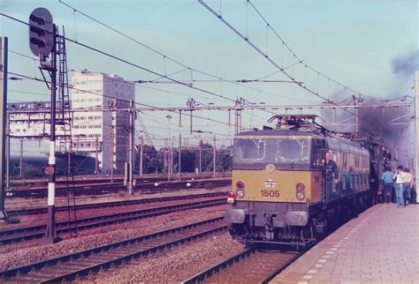 Shunted Nederlandse Spoorwegen Class 1500 Locomotive 1505  Flickr