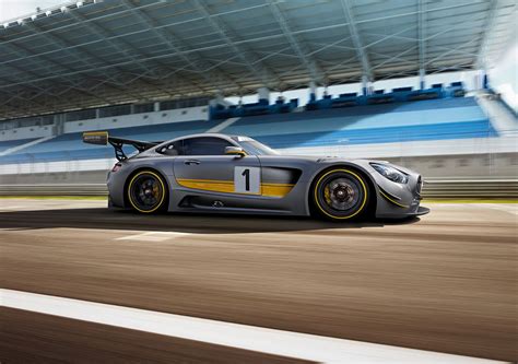 Mercedes-AMG GT3: the GT supercar’s angrier, racier cousin | CAR Magazine