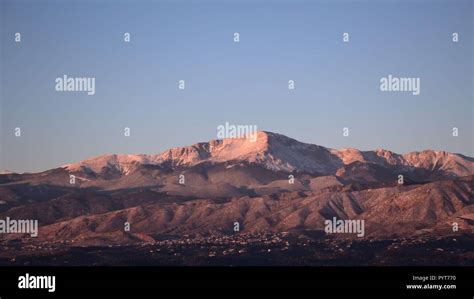 Pikes Peak at Sunrise Stock Photo - Alamy