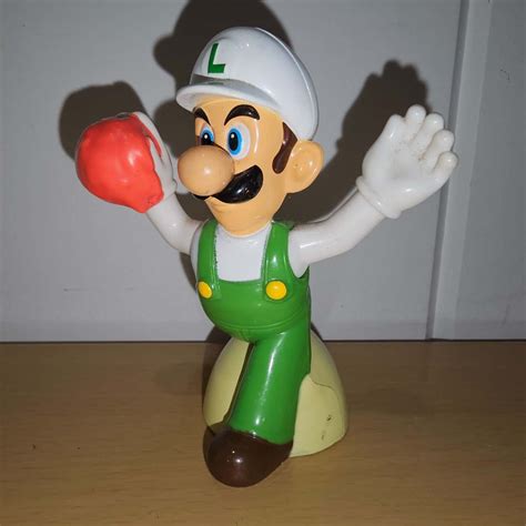 4 X Assorted Super Mario Figurines