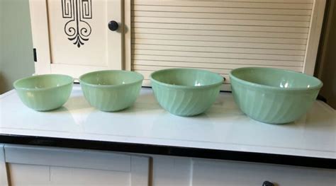 Vintage Fire King Jadeite Green Swirl 4 Nesting Mixing Bowls Set Sizes 6 7 8 9 Antique Price