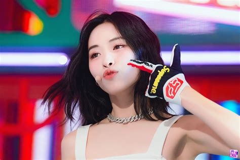 230806 Itzy Ryujin ‘cake’ At Inkigayo Kpopping