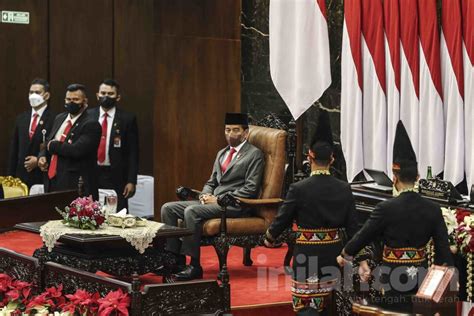 Foto Pidato Presiden Tentang Nota Keuangan Dan Ruu Apbn