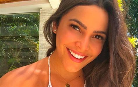 Ex BBB Emilly revela o que fez o prêmio de R 1 5 milhão